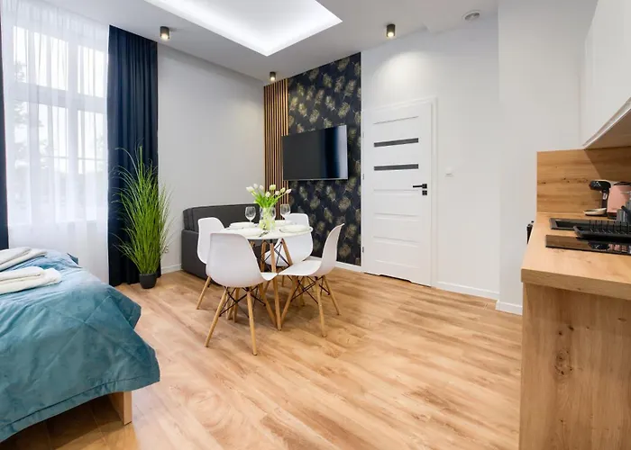 Al-dom Na Pomorskiej , 300 M Do Morza 아파트 *